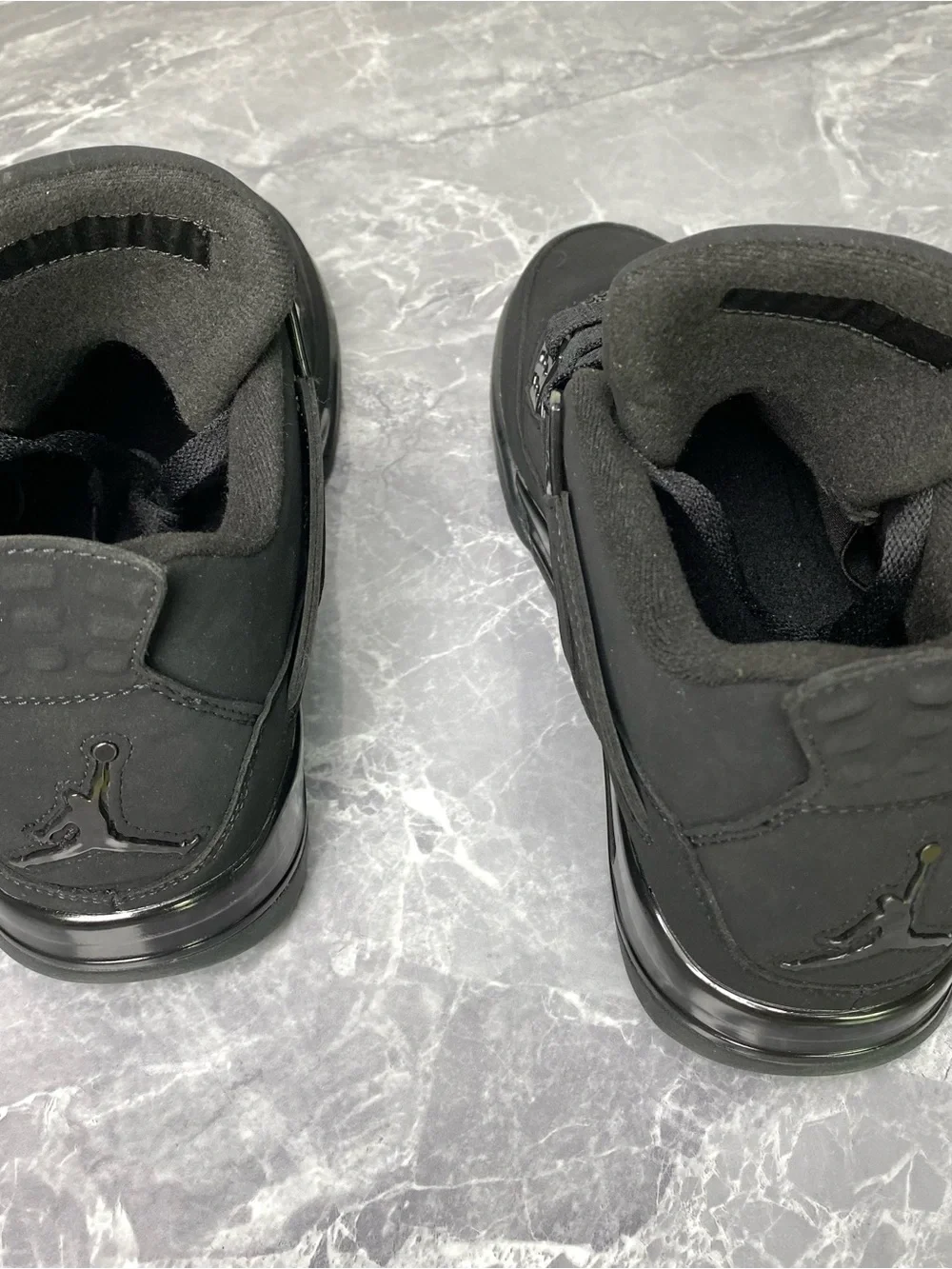 Jordan Retro Black Men's Sneakers